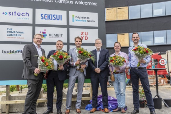 Nieuwe huisvesting voor The Compound Company in Geleen bereikt hoogste punt